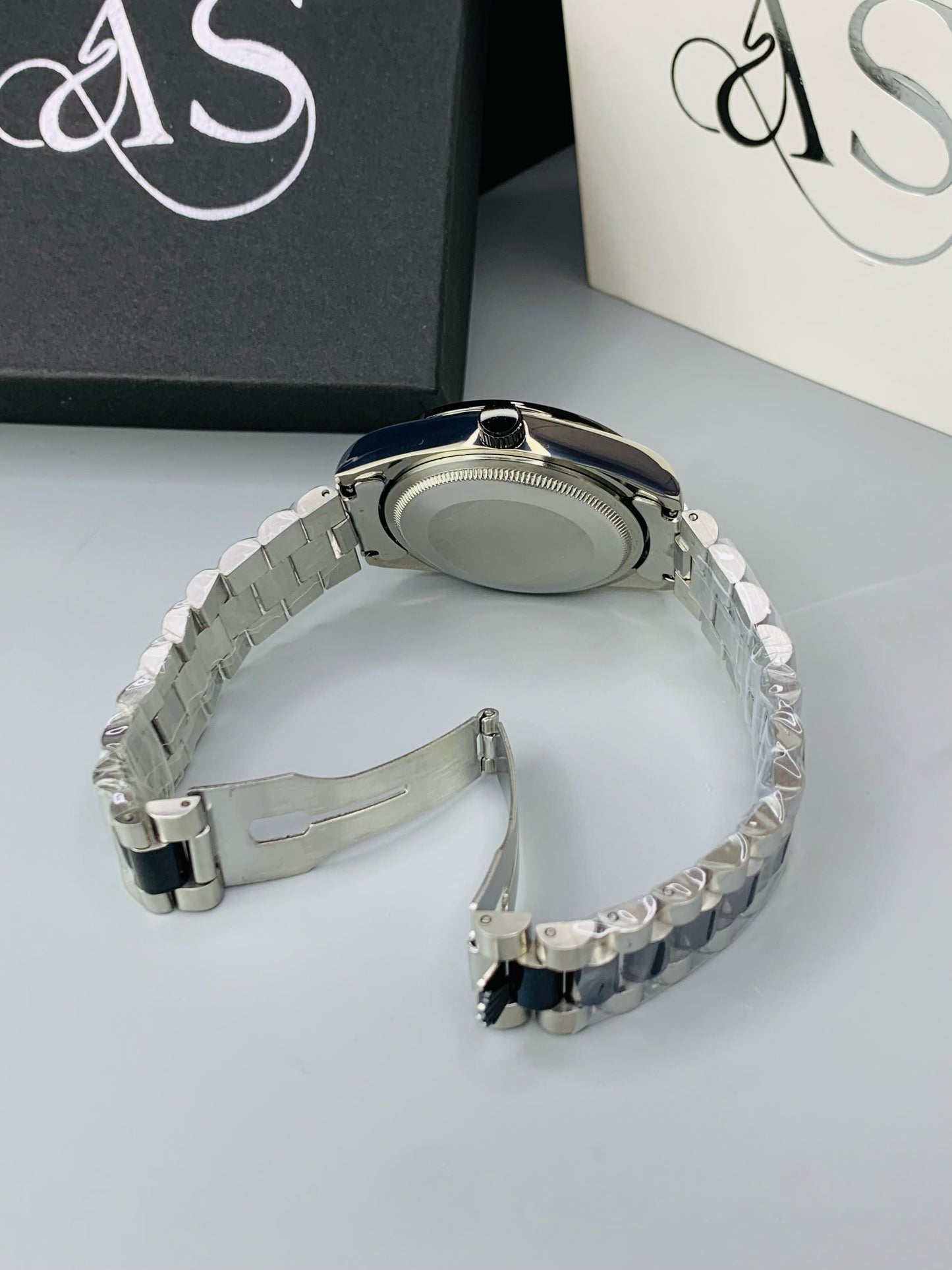 Milgauss TT Black Ltd