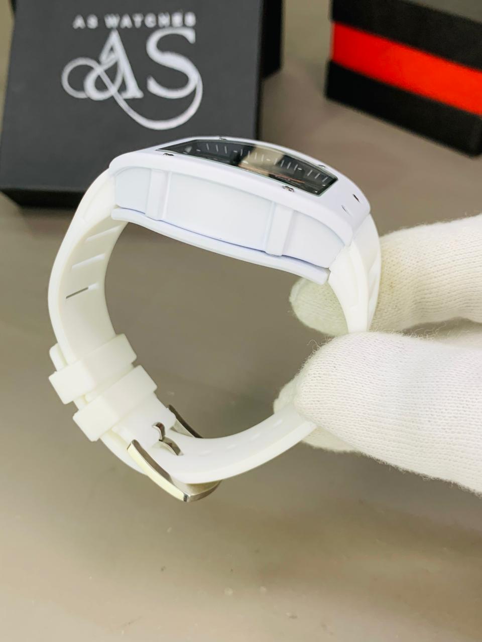 RM Skeleton Model (White)