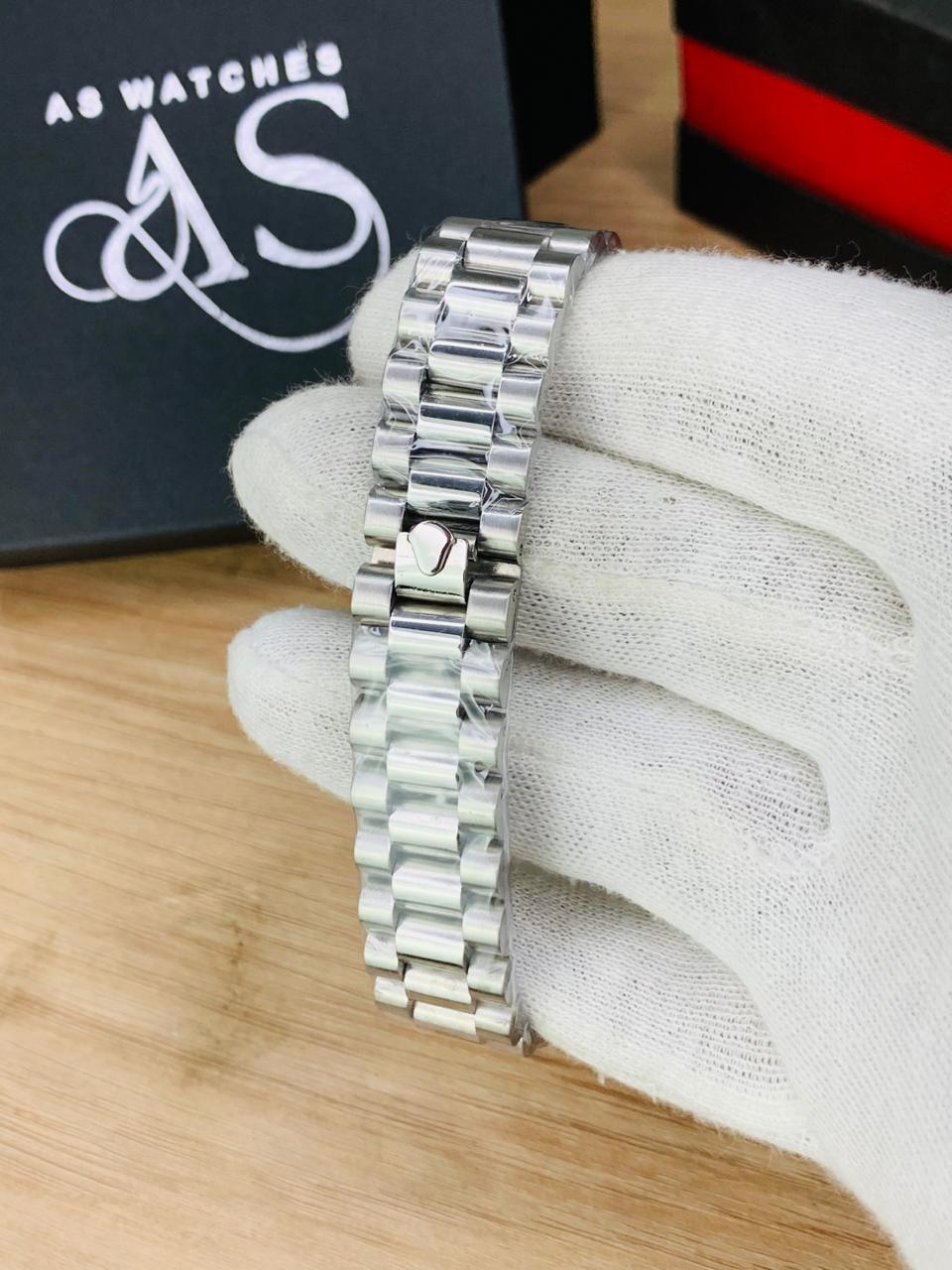 Stone Silver Black