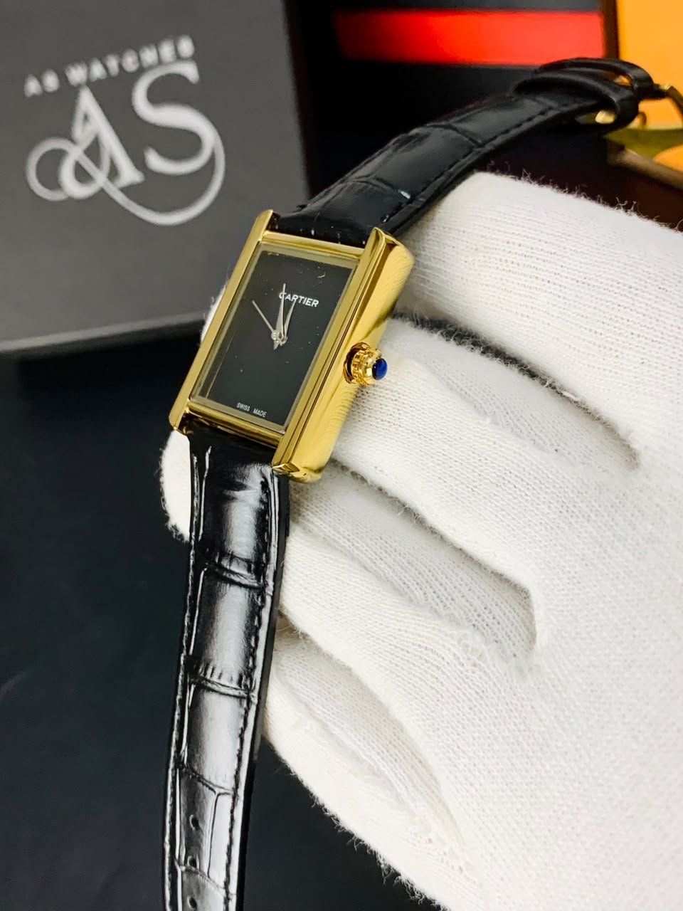 Old Money Tank Plain Dial (Black Gold)