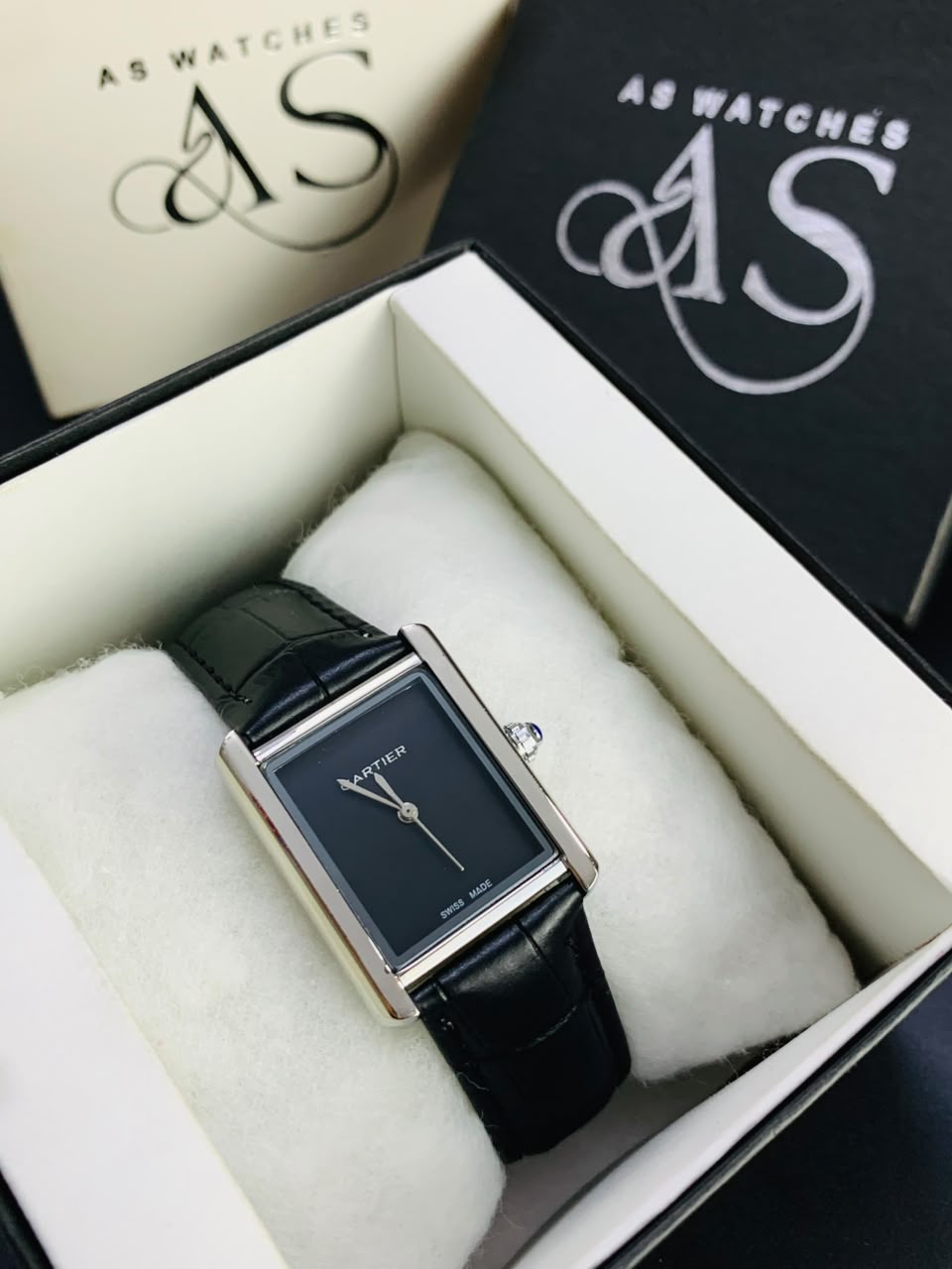 Old Money Tank Plain Dial (Black Silver)