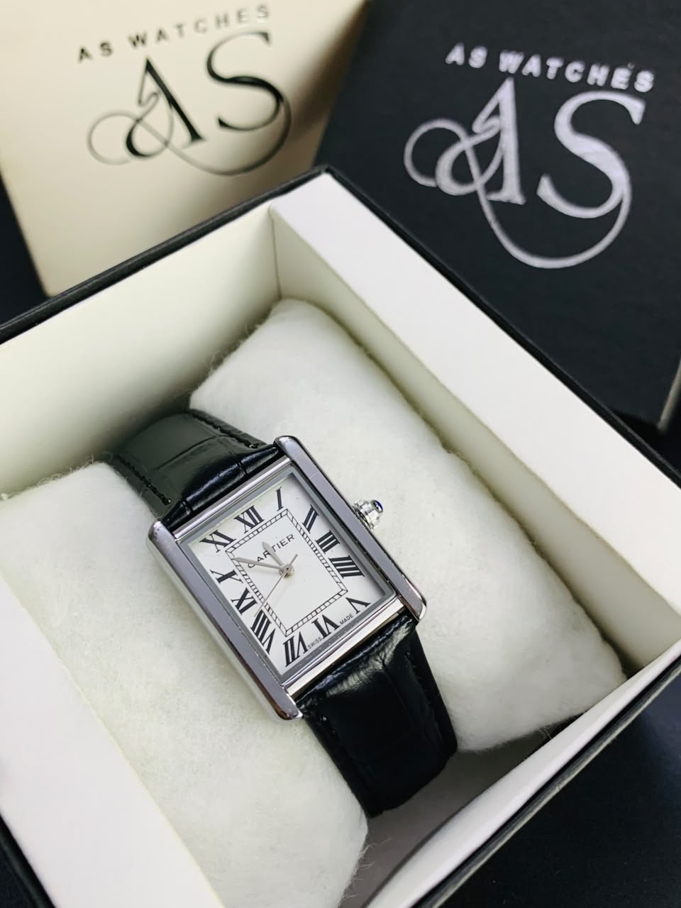 Old Money Tank Roman Dial (Black White)