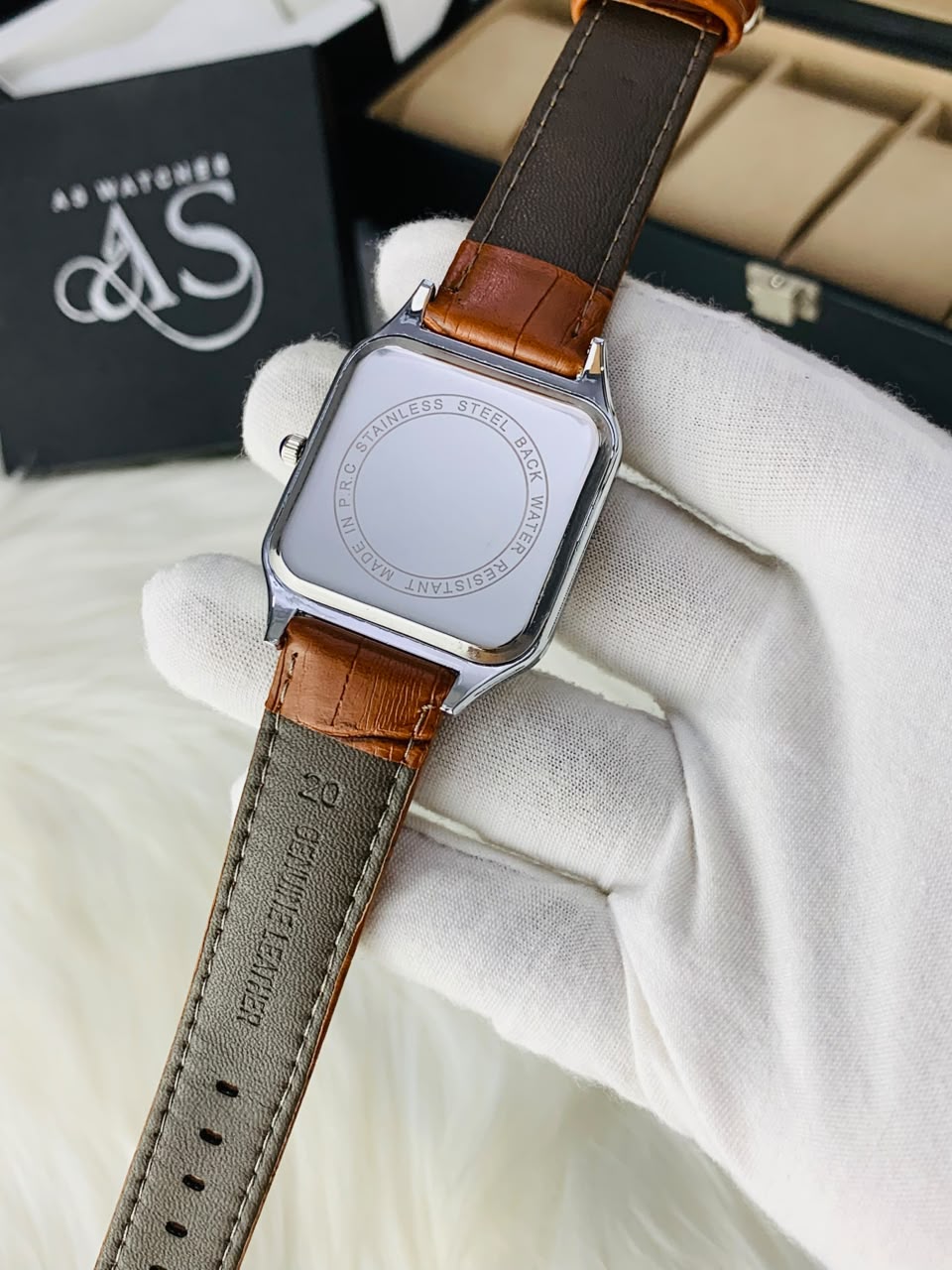 Old Money SQ Roman Dial (Brown White)