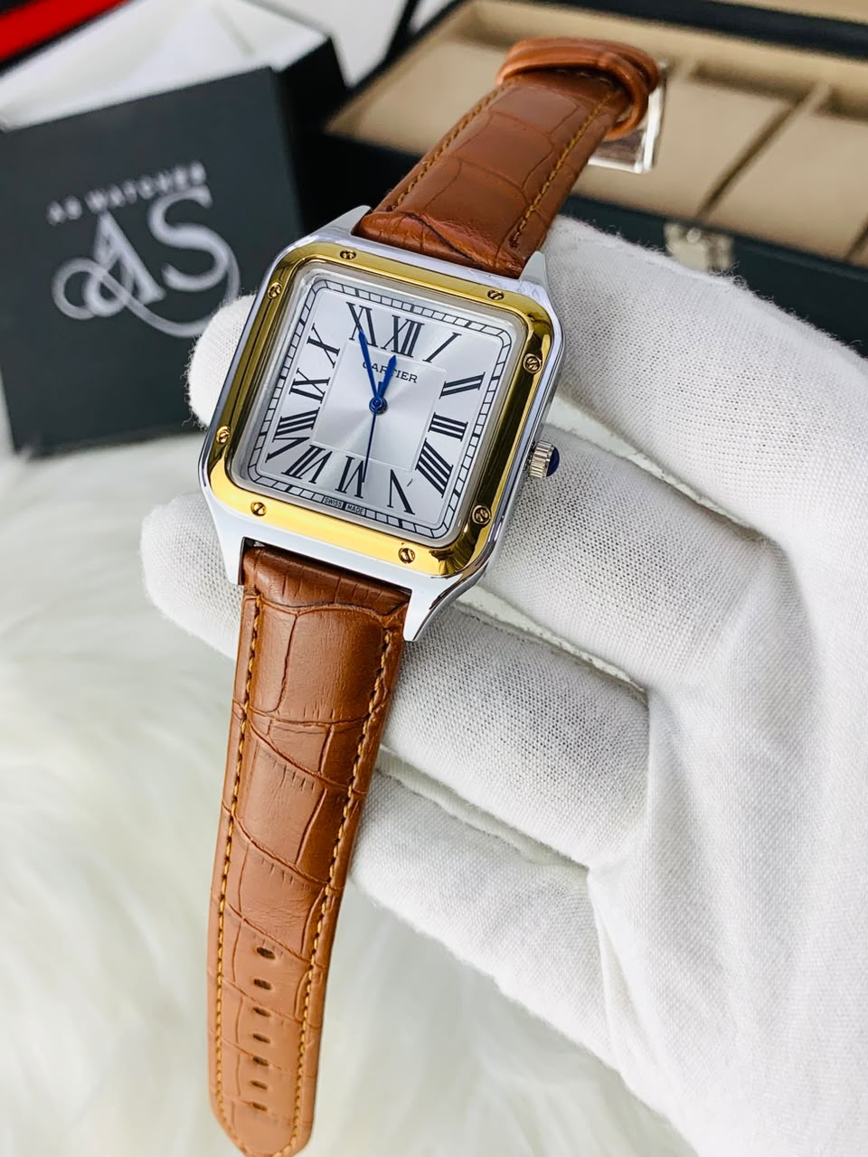 Old Money SQ Roman Dial (Brown White)