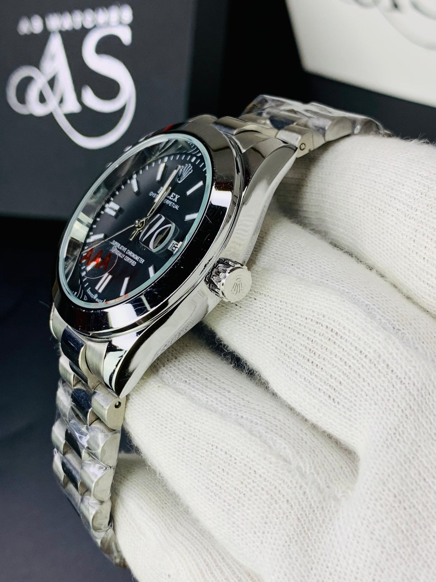 Oyster Silver Black