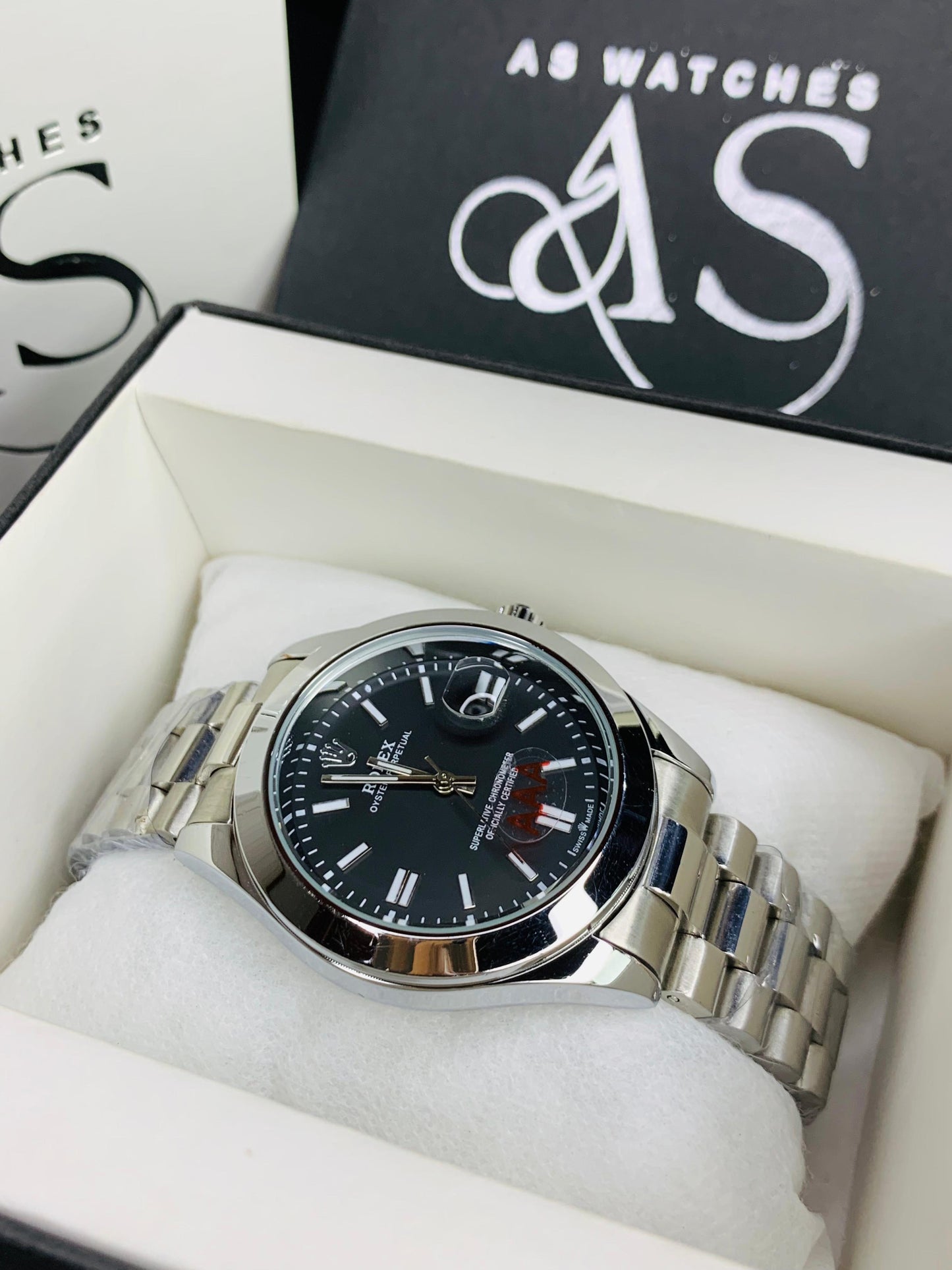 Oyster Silver Black